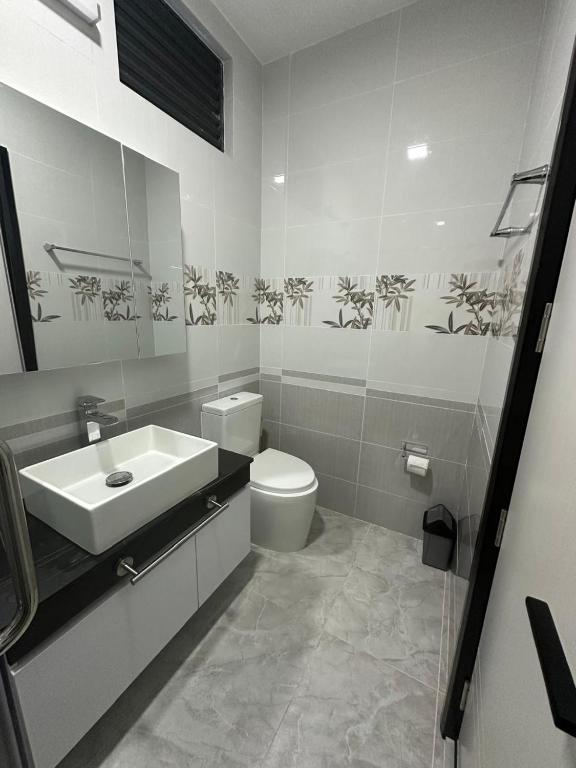 Quest by Entrance property photograph
